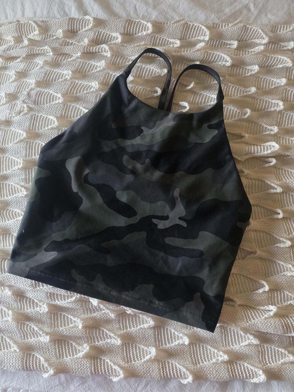 Old Navy Active Camouflage Sports Bra in Green & Black